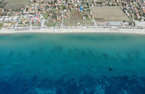 Summertime Villa just 90meters from the sea! - Foto 46