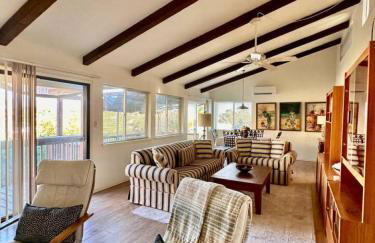 3.2 near University and Memorial Hospital - Photo 2