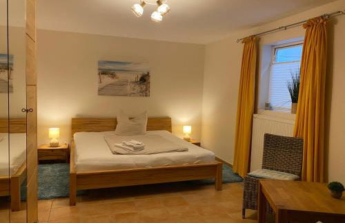 FeWo SONNENDECK Familien-strandnah-Garten-Hunde-Sport-und Schwimmbadnah-HansaPark - Foto 13