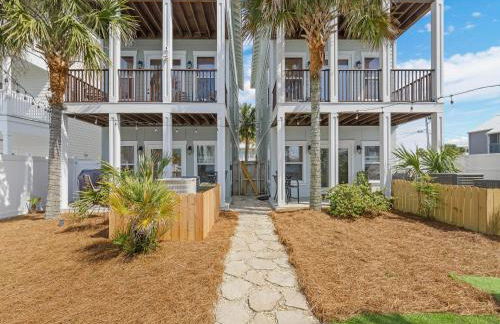 Salty Beach - Photo 5