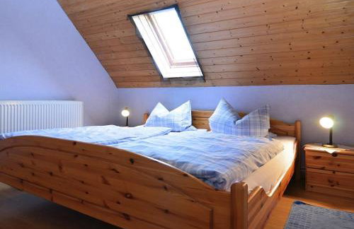 Two separate farmhouse apartments under one roof - Foto 9