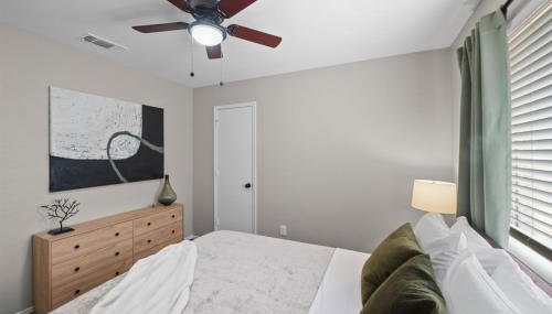 Modern Home Close to It All in DFW Texas! - Foto 4