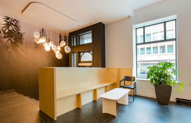 Les Lofts Charest - By Les Lofts Vieux-Quebec - Photo 2