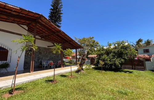 Casa da Vila, charmosa e espaçosa, fica a 150 metros da praia das castanheiras - Foto 4