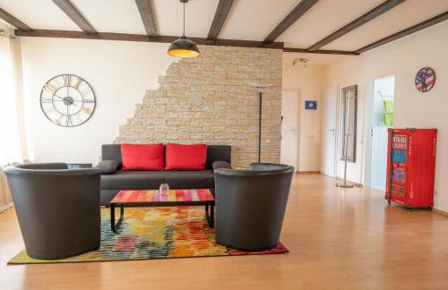 Art City-Studios Kassel 4 und 8, groß, modern, citynah, je 3 Schlafzimmer, kostenfreie Parkplätze, Süd-Balkons, ruhig, Herkulesblick - Foto 6