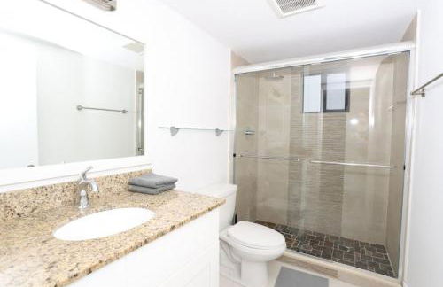 Little Habana Aparts close to Calle 8 - Foto 36