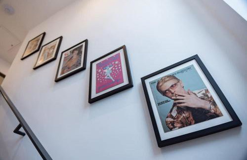 The Bowie is a David Bowie themed Smart House - Foto 34