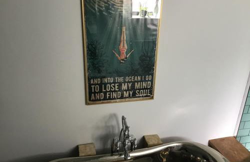 Chorlton Garden Rooms. Relax, work, stay and play. - Foto 3