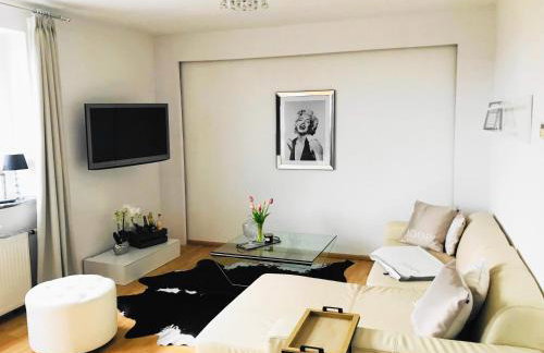 VILLA SUNSHINE "SILVER SUITE" nad JEZIOREM WIELE PRZESTRZENI ZA NISKĄ CENĘ - Foto 26