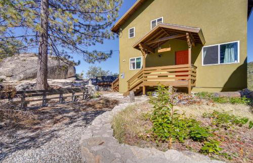 Running Springs Cabin with Spacious Deck and Hot Tub! - Foto 24