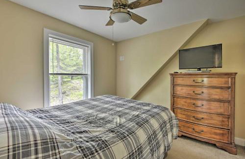 Game Room and Hot Tub Old Forge Home! - Foto 32