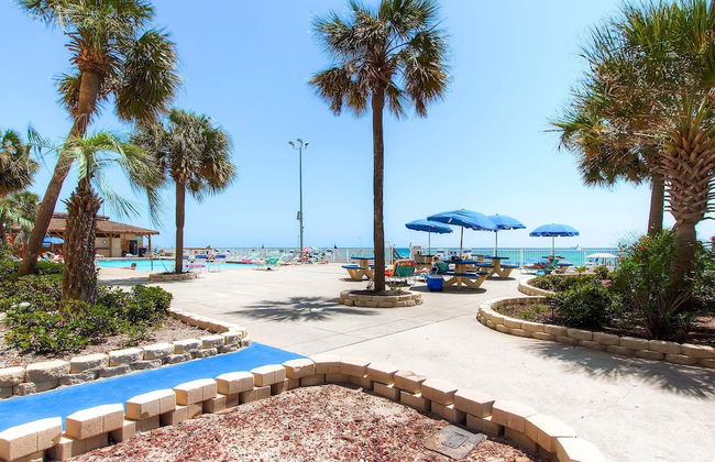 Regency Towers 1320 - Photo 17