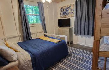 Creekside Cottage - Your Perfect Mountain Getaway! - Foto 11