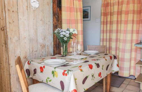 The Cottage - Photo 6