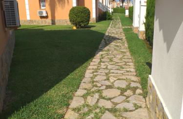 Oliva Nova flat in front of MET - Photo 17