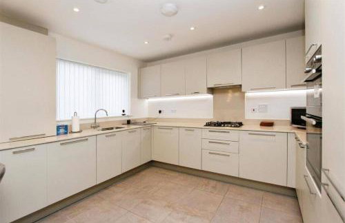 Family Friendly 4-Bedrooms - Foto 5