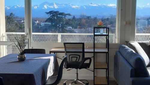 Cap Sud - 53m2- VUE PYRENEES- HYPERCENTRE-WIFI FIBRE -Nouvelle literie - Photo 2