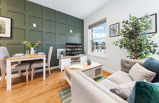 Stunning 1 Bed Apartment Near Heathrow London - Photo 10