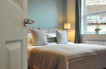 Trident Court Apartments - Photo 22
