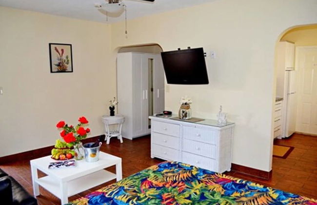 Ocean Drive Villas - Photo 17