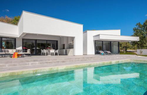 Villa Vines, Modern luxury in serene seclusion - Foto 33