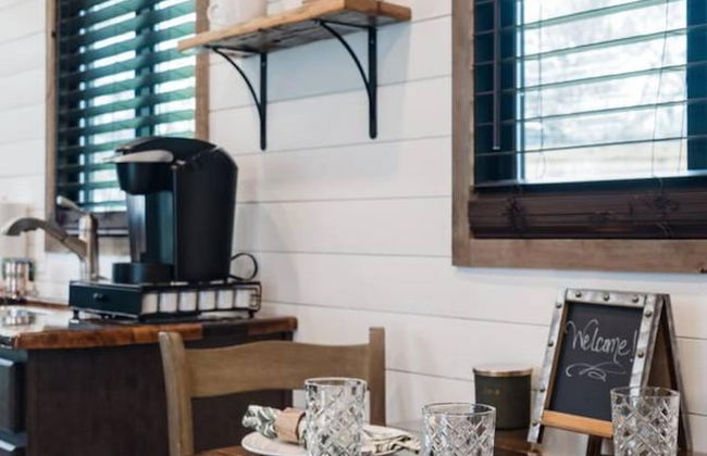 The Oaks Helm Model Container Home 12 min to Magnolia Market - Foto 18