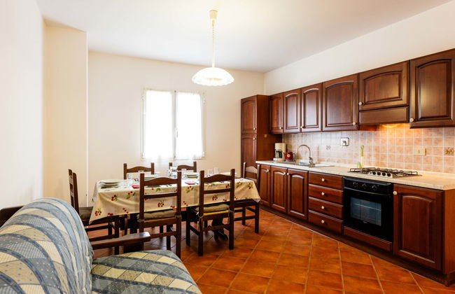 3 bedroom Apartment in Diano Castello with swimming pool and garden - Photo 3