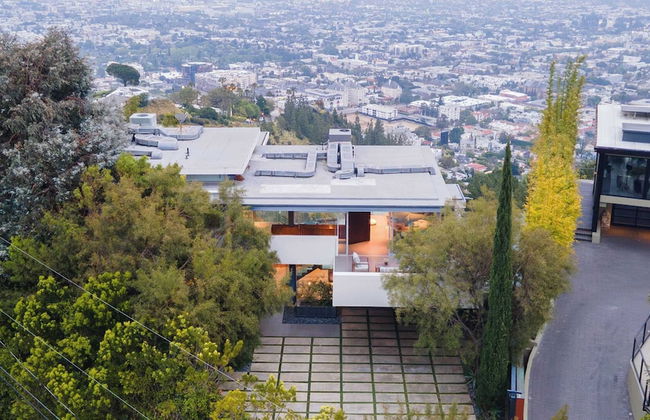 Hollywood Overlook by Avantstay Private Pool + Hot Tub Panoramic Views - Photo 42