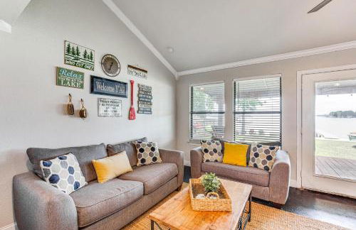 Private Dock and Deck Eagle Mountain Lake Retreat! - Photo 10