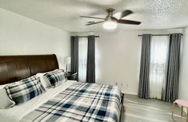 Emmanuel House - Photo 1