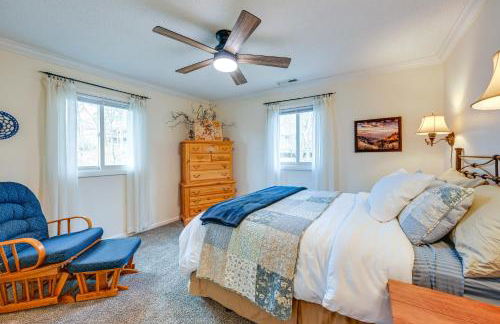 Lakefront Cabin Retreat with Dock in Robbinsville! - Foto 20