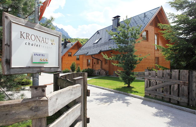 Kronau Chalet Resort - Photo 1
