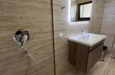 J&N Living - Photo 21