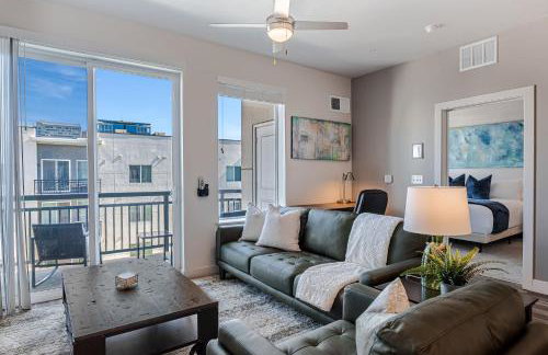 Convention Center Lux - 2BR 2BA - Pool Gym HotTub - Foto 1