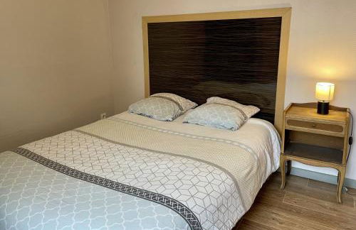 S17 Parking Wifi 2 chambres, 4 personnes Réduc à la semaine ou mois - Foto 12