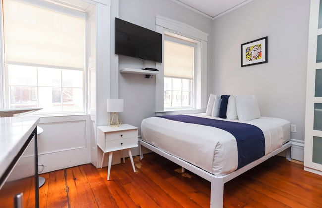 Maverick Suites at 40 Temple St - Foto 35