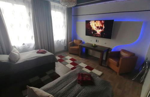 Best-Preis -Gold Suite- mit Netflix, Self-Check-In, eBike Ladestation, Fahrradraum, WLAN, Netflix und Massagesessel - direkt am Elberadweg im Herzen von Wittenberge - Foto 53