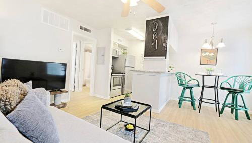 Global Cup Dwell By Design & Arboretum Tickets Included - Foto 2