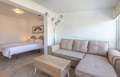 Stunning Home In Torrevieja With Wifi - Foto 18