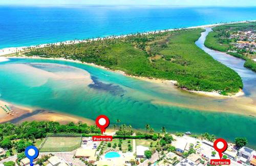 Barra do Jacuipe a 50m da Praia - Rio e Mar - Piscina, Ar e Churrasqueira - Foto 4