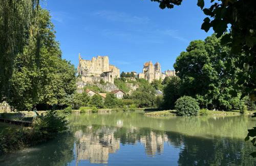 Le calme au coeur de Chauvigny - Foto 25