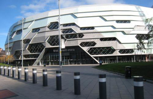 Sofi's Stay, Cosy 3 bed house, 5 mins Walk to Leeds City Centre - Foto 17