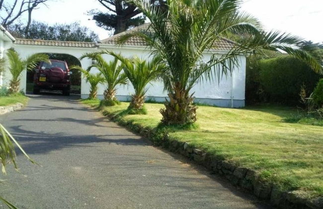 2 Bedroom Chalet - Praa Sands, Cornwall - Photo 11