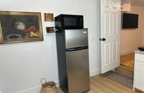 Sleeps 3, Casa Tropical in Miami - Foto 27