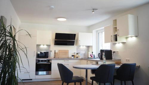 Gemütliche Wohnung im Zentrum, Kaffeevollautomat, Smart TV - Foto 4