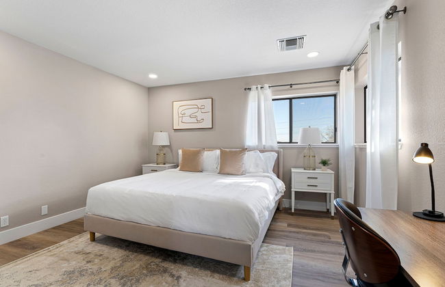 Elegant 4BD Reno Abode Close to Shops and Casinos - Foto 6