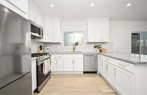Brand New Home by the Beach & Historic Sunset Water Tower - Foto 16