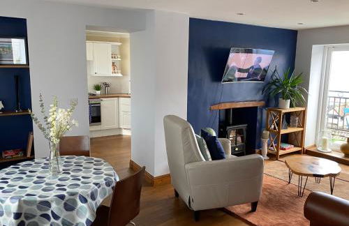 Extended Fishermans cottage with stunning sea views - Foto 25