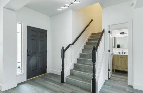 Newly Renovated Luxury 5BR Spacious, Stylish, Family-Ready - Foto 18