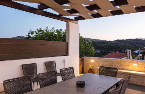 Penthe Manor House, Rustic Secret Retreat, By ThinkVilla - Photo 14